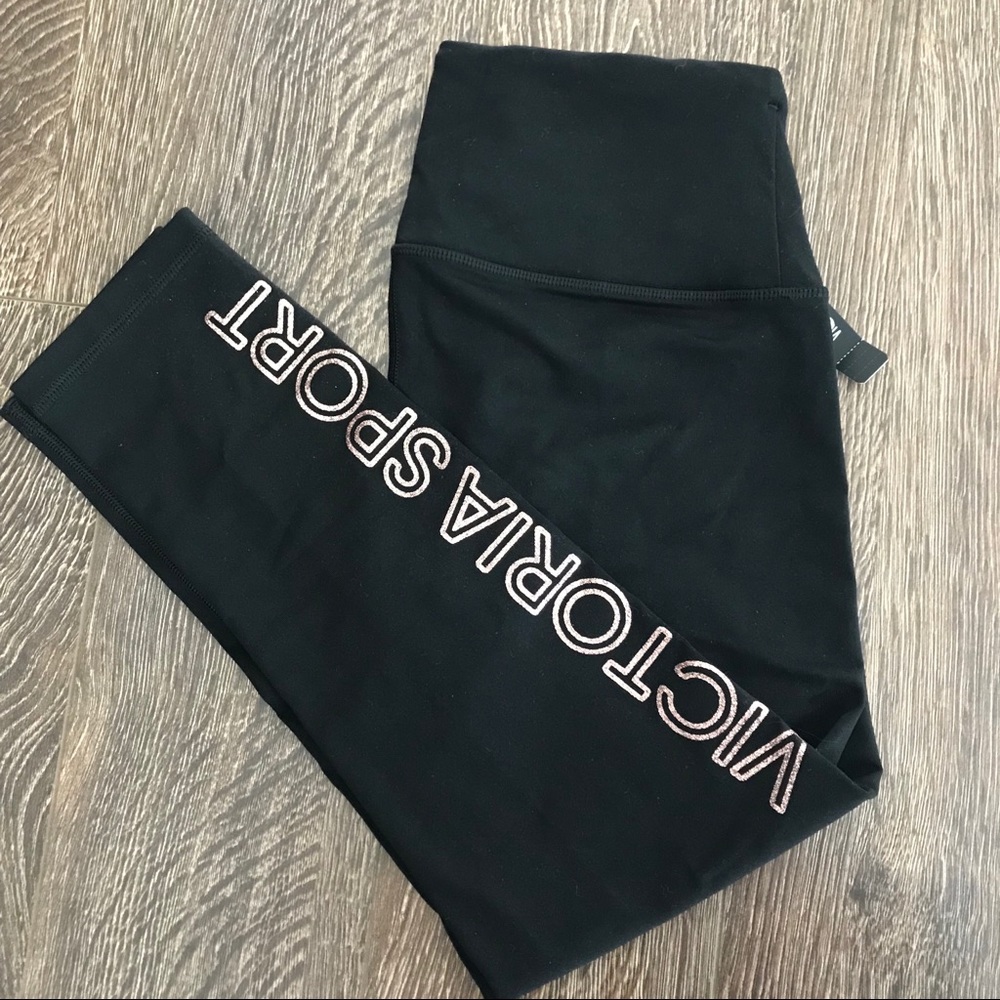 BOGO Victoria’s Secret Black Capri Sport Legging
